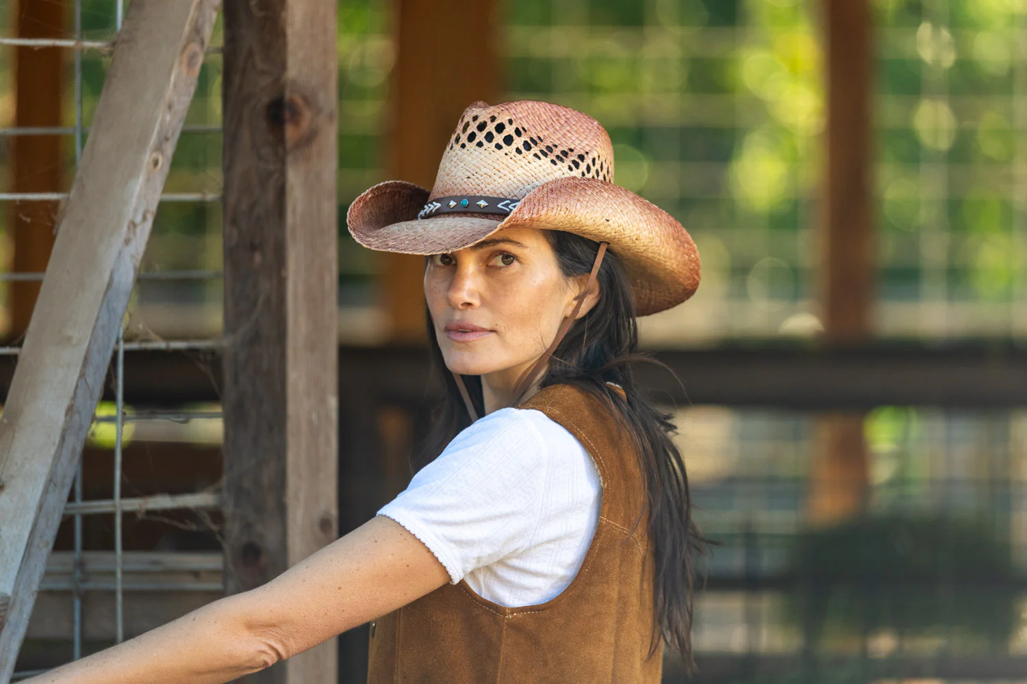 West Yellowstone Raffia Cowboy Hat - Image 3